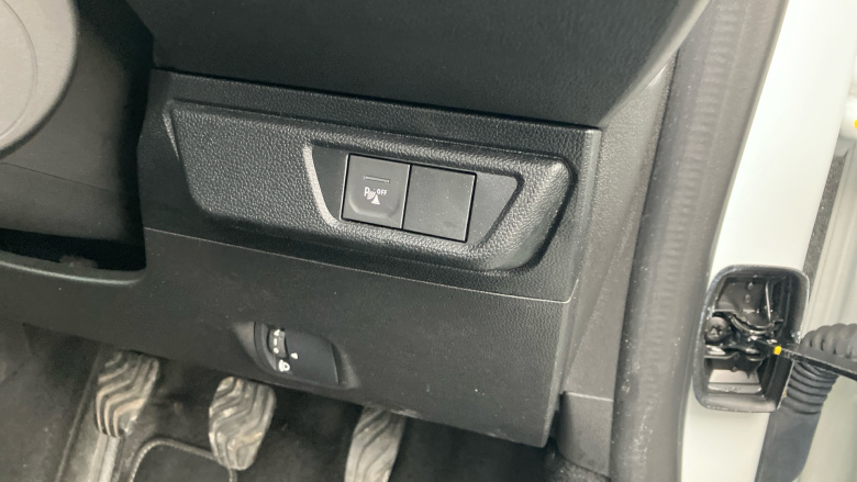 Dacia Sandero 1.0 Tce Expression 5dr Petrol Hatchback